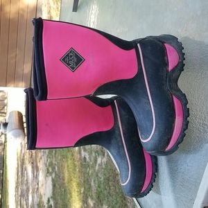 Muck Boots Girl size 1